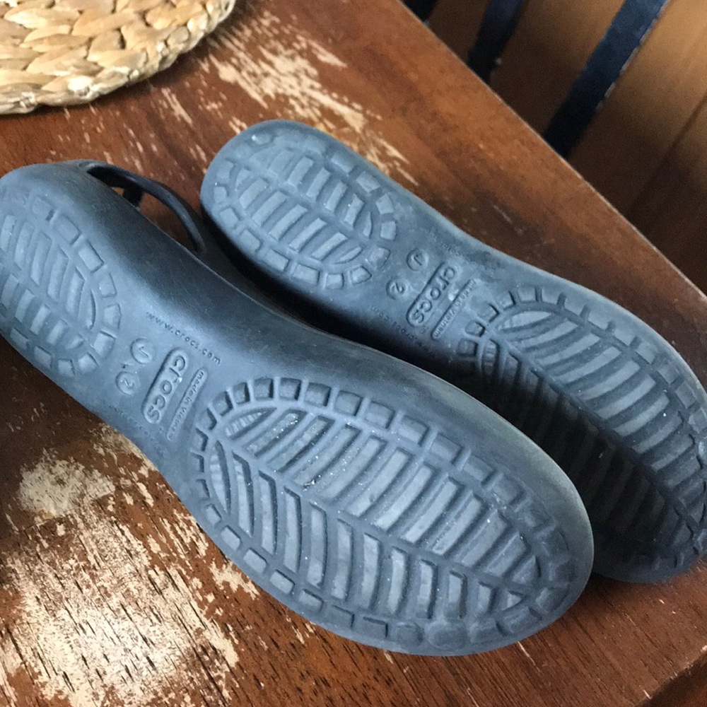 Crocs - Picture 2 of 3